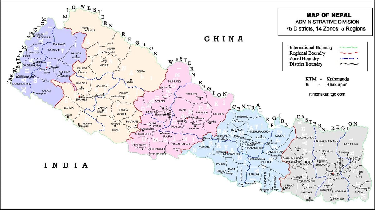 地図のネパールの75地区